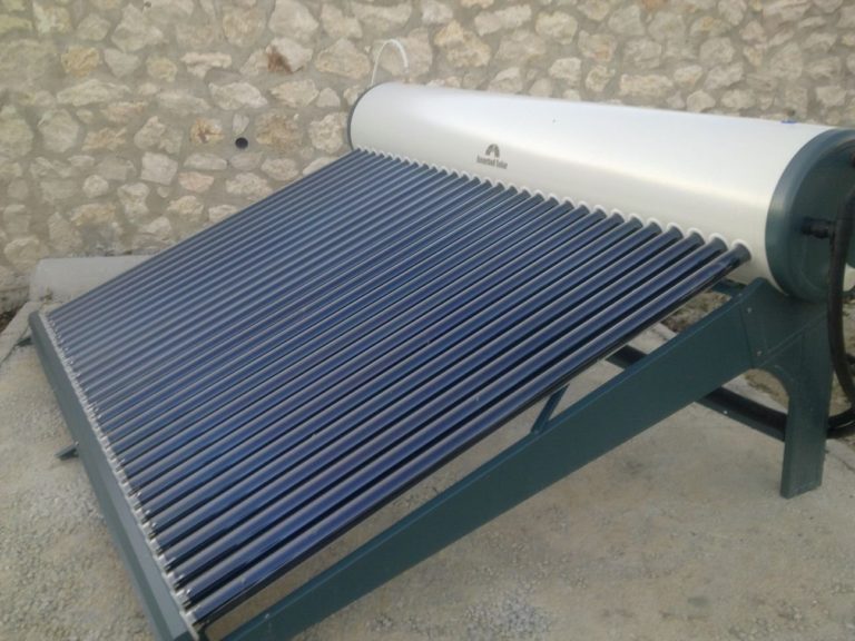Energía solar termosifón tubos de vacío para agua producción de caliente sanitaria